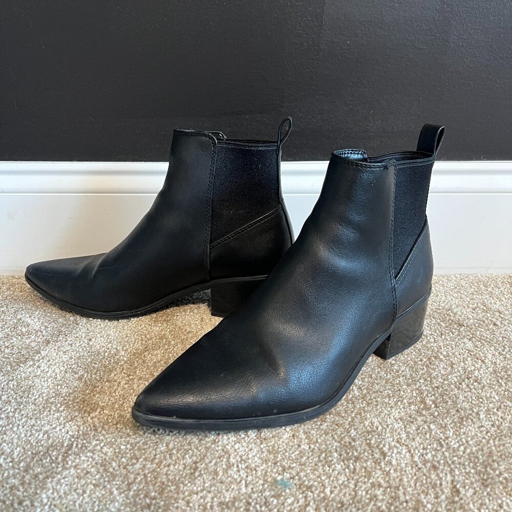 Heeled Faux Leather Ankle Chelsea Boot
